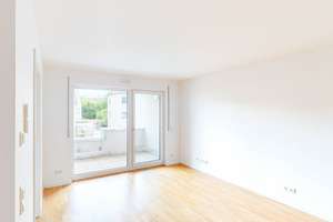 Toll geschnittene 2-Zimmer Wohnung mit Südloggia – Schmollerstraße 69, 74074 Heilbronn, Heilbronn – Vorschaubild 1