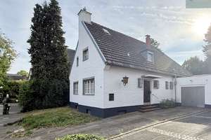 Freistehendes Einfamilienhaus in bester Lage