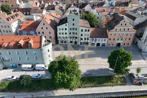 Stilvoll sanierte 3-Zimmer-Altbauwohnung direkt an der Donau mit TG-Stellplatz – Die vollständige Adresse der Immobilie erhältst du vom Anbieter., 93047 Innenstadt, Regensburg – Vorschaubild 42