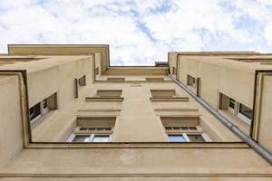 Kleine, freie Altbauwohnung am Steinplatz / Südvorstadt mit Stuck, unsaniert – Hardenbergstraße 52, 4275 Südvorstadt, Leipzig – Vorschaubild 7