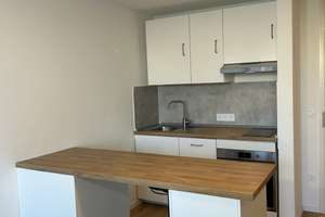 Kompakt wohnen in Laim: 1-Zimmer-Apartment – Hogenbergstraße 11, 80686 St. Ulrich, München – Vorschaubild 1