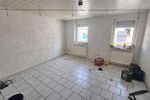 Für die große Familie oder mehrere Genarationen - gepflegtes Haus mit großem Garten in MA-Käfertal