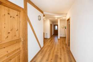 Kapitalanlage | Möblierte 7-Zi-Maisonette | Augsburger Altstadt | – Die vollständige Adresse der Immobilie erhältst du vom Anbieter., 86153 Jakobervorstadt-Nord, Augsburg – Vorschaubild 3