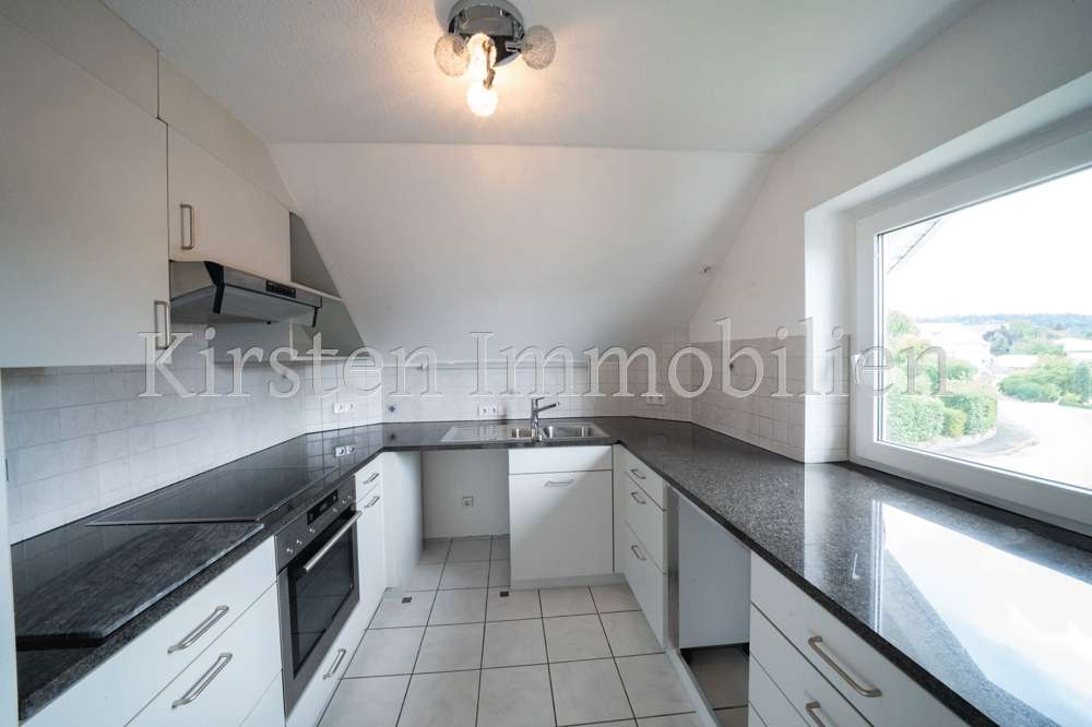 Immobilie in Rosenfeld - Top Lage! Modernes Generationenhaus mit 3 sep. Wohnungen Bj 1993, Doppelgarage! - Bild 0