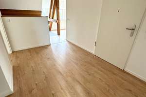 ERSTBEZUG "NEU" Exklusive 2-Zimmer DG-Wohnung mit EBK, Gäste WC, Fußbodenheizung, Stellplatz – Grundorfer Kirchweg 8, 4178 Böhlitz-Ehrenberg, Leipzig – Vorschaubild 7