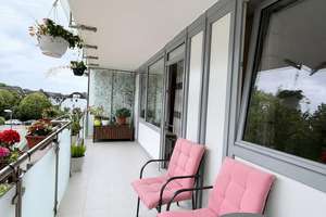 Schicke 3-Zimmer-Wohnung mit Küche, Balkon, Garage und Stellplätzen – Die vollständige Adresse der Immobilie erhältst du vom Anbieter., 40878 Zentrum, Ratingen – Vorschaubild 3
