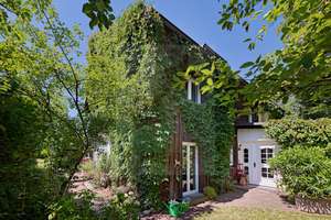 IMMOBILIEN SCHNEIDER - Familientraum mit viel Platz - wunderschöne und großzügige Doppelhaushälfte – Die vollständige Adresse der Immobilie erhältst du vom Anbieter., 81825 Gartenstadt Trudering, München – Vorschaubild 5