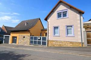 Modernisiertes Einfamilienhaus! Ideal für die kleine Familie Wohnungssuchende oder Kapitalanleger! – Die vollständige Adresse der Immobilie erhältst du vom Anbieter., 55291 Saulheim – Vorschaubild 2