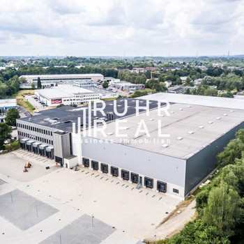 Attraktive Neubaufläche | direkt an der A40 | RUHR REAL