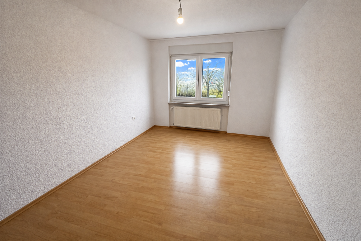 Immobilie in Ensdorf/Saar - Attraktives Drei-Familienhaus in zentraler Lage von Ensdorf-Voll vermietetes Anlageobjekt - Bild 1