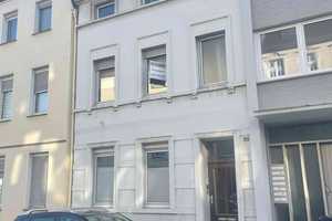 Zentrales 1-2-Familienhaus – Mönchengladbach – Vorschaubild 1