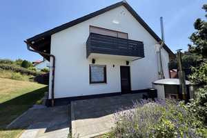 Ruhig gelegenes Einfamilienhaus mit großem Garten und Einliegerwohnung – Bayreuth (Kreis) – Vorschaubild 4