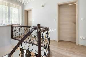 Luxuriöses Einfamilienhaus von 2016 mit Kamin, Designküche und Doppelgarage – Die vollständige Adresse der Immobilie erhältst du vom Anbieter., 12621 Kaulsdorf, Berlin – Vorschaubild 11