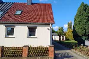 ! RESERVIERT ! Kleines Haus in Aschersleben sucht glückliche Familie – Salzlandkreis – Vorschaubild 1