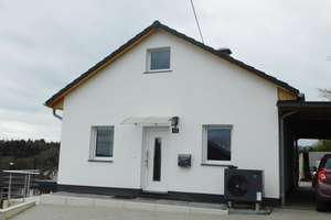 Erstbezug - Kleines EFH mit Scharm – Sonnenstr. 11, 89438 Holzheim – Vorschaubild 2