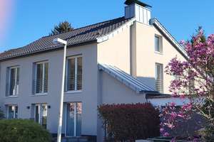 Großzügiges Energie-Effizienzhaus m. 10 Zi./3 Bädern in Ruhiglage Bonn-Dottendorf – Die vollständige Adresse der Immobilie erhältst du vom Anbieter., 53129 Dottendorf, Bonn – Vorschaubild 2