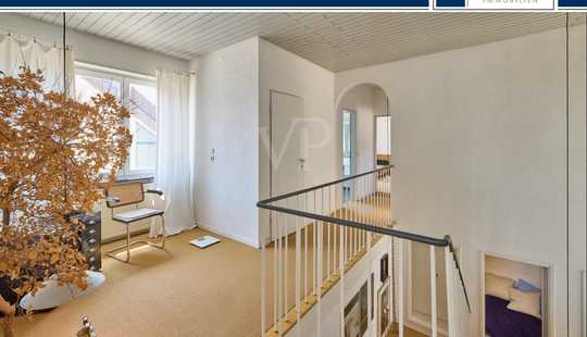 Bild von Eindrucksvolles Einfamilienhaus mit gewerblicher Nutzung