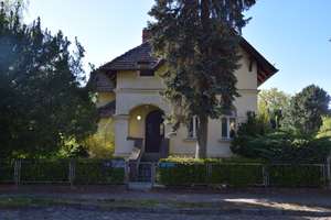 Berlin Karlshorst Seen-/Prinzenviertel wunderschönes Haus Schmuckstück super Lage Dahlem des Ostens – Die vollständige Adresse der Immobilie erhältst du vom Anbieter., 10318 Karlshorst, Berlin – Vorschaubild 4