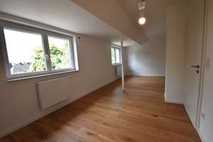 Moderne kernsarnierte DG Wohnung 2 ZKB , ca. 63m² zum 01.11.2026 – Die vollständige Adresse der Immobilie erhältst du vom Anbieter., 33098 Kernstadt, Paderborn – Vorschaubild 3