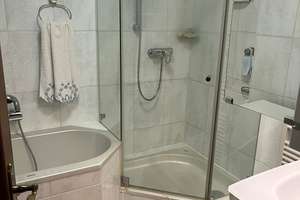 Property thumbnail 12