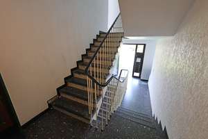 Zwei modernisierte Mehrfamilienhäuser in sehr guter Lage von Mönchengladbach-Wickrath – Die vollständige Adresse der Immobilie erhältst du vom Anbieter., 41189 Wickrath-Mitte, Mönchengladbach – Vorschaubild 2