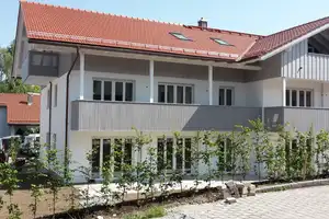 Hochwertige, energieeffiziente 2-Zi.-DG-Whg. in Schaftlach / Waakirchen, 82qm, ruhige und sonnige Au – Miesbach (Kreis) – Vorschaubild 2