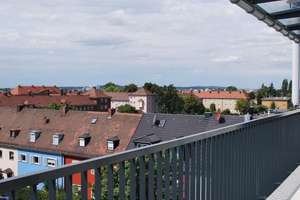Stilvoll wohnen: Hochwertige 4-Zimmer-Penthousewohnung