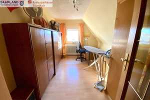 SB-Rastpfuhl: freistehendes Einfamilienhaus mit Garage – Stadtverband Saarbrücken (Kreis) – Vorschaubild 12