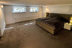 Haus-im-Haus-Charakter mit 30 m² Terrasse in ruhiger Lage in Hamburg-Bramfeld – Die vollständige Adresse der Immobilie erhältst du vom Anbieter., 22179 Bramfeld, Hamburg – Vorschaubild 6