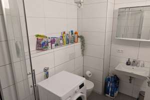 helles Zimmer in Heidelberger WG – Otto-Hahn-Platz 3, 69126 Emmertsgrund, Heidelberg – Vorschaubild 10