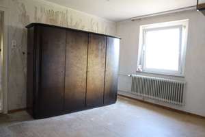 GROSSZÜGIGES WOHNHAUS: schöne Lage in Balingen – Die vollständige Adresse der Immobilie erhältst du vom Anbieter., 72336 Balingen – Vorschaubild 9