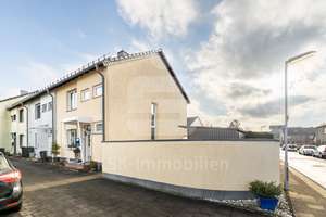 Top gepflegtes Reihenendhaus in Bergheim Fliesteden! – Die vollständige Adresse der Immobilie erhältst du vom Anbieter., 50129 Bergheim – Vorschaubild 2