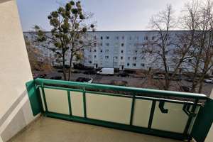 Südbalkon inklusive - drei Zimmer, Küche, Bad! – Arnold-Zweig-Str. 45, 39120 Leipziger Straße, Magdeburg – Vorschaubild 8