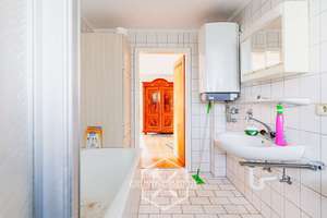 Gestalte dein Paradies: Sanierungsbedürftige Terrassenwohnung – Die vollständige Adresse der Immobilie erhältst du vom Anbieter., 70569 Büsnau, Stuttgart – Vorschaubild 13
