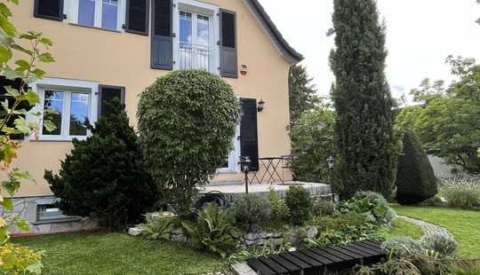 Bild von Sehr gepflegtes Einfamilienhaus mit schönem Garten