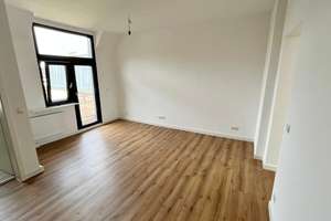 Ihr  provisionsfreier Traum , 3 Zi.-Wohnung 68 m² incl. Einbauküche u. Balkon in Köln Neustadt-Süd – Bonner Straße 264, 50968 Bayenthal, Köln – Vorschaubild 2