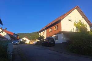 Super attraktive großräumige 6-Zimmer Wohnung auf zwei Etagen