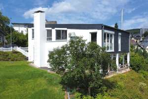 Einfamilienhaus mit 6,5 Zimmern und Garage in Herborn – Am Schießberg 20, 35745 Herborn – Vorschaubild 1