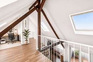 Ein echtes Unikat: Maisonette mit tierischer Raumhöhe, Dachterrasse & Einliegerwohnung – Die vollständige Adresse der Immobilie erhältst du vom Anbieter., 40472 Rath, Düsseldorf – Vorschaubild 11