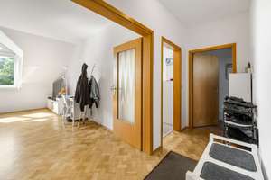 Helle Dachgeschosswohnung zum Einziehen und Wohlfühlen – Die vollständige Adresse der Immobilie erhältst du vom Anbieter., 30559 Anderten, Hannover – Vorschaubild 3