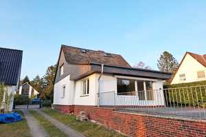 Umfassend renoviertes Einfamilienhaus mit zwei Garagen und familiengerechtem Grundriss – Stormarn (Kreis) – Vorschaubild 4