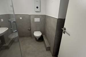 frisch sanierte 2-Zimmer Wohnung nur 750 Meter vom Hauptbahnhof – Kölner Straße 189, 40227 Oberbilk, Düsseldorf – Vorschaubild 5