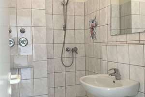Ideal für Singles - helle 1,5 Zimmer-Wohnung mit Weitblick in Hannover -Vahrenwald. – Karl-Imhoff-Weg 26, 30165 Vahrenwald, Hannover – Vorschaubild 8