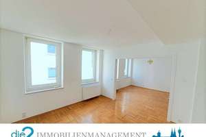 Frisch renovierte 2,5-Zimmeraltbauwohnung mit geräumigen Balkon & EBK zu vermieten! – Blumenstraße 21, 42655 Solingen-Mitte, Solingen – Vorschaubild 3