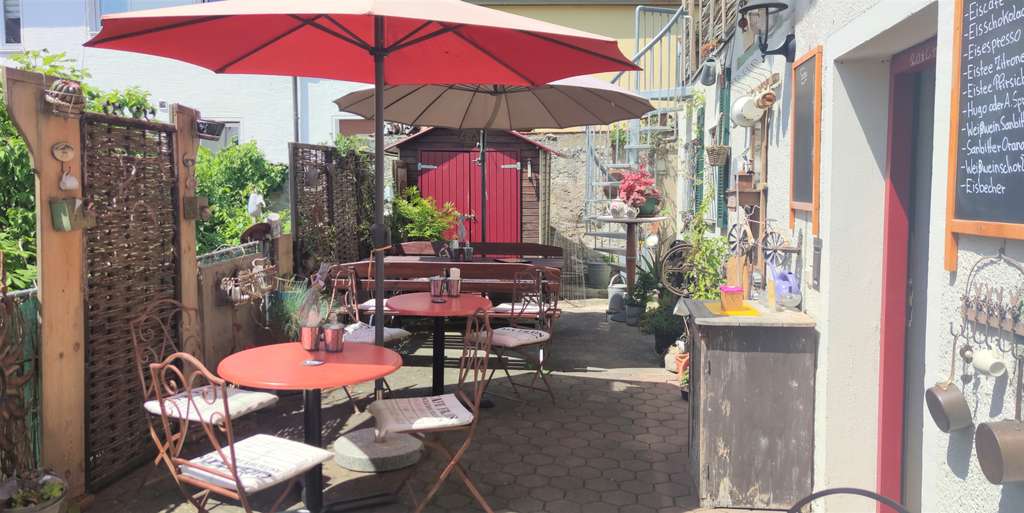 Immobilie in Beilngries - Historisches renoviertes Wohn-und Geschäftshaus (3in1) - Bild 2