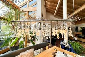 Schönes, Exclusiv ausgestattetes Luxus Haus mit Pool,Aussenküche, W.garten, ELW, Garage, ruhige Lage – Göppingen (Kreis) – Vorschaubild 9