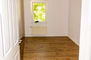 Hochwertig sanierte Altbauwohnung mit Südbalkon in zentraler Lage von Berlin-Friedrichshain – Matternstraße 15, 10249 Friedrichshain, Berlin – Vorschaubild 11