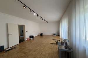 Großzügige 4-Zimmer-Wohnung mit 124 m², 2 Bädern, Balkon und hochwertiger Einbauküche – Bertha-von-Suttner-Straße 14, 65189 Südost, Wiesbaden – Vorschaubild 6