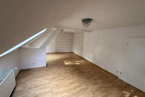 2,5 Zimmer Dachgeschoss-Wohnung in Krefeld-Fischeln - Küche inklusive – Die vollständige Adresse der Immobilie erhältst du vom Anbieter., 47807 Fischeln, Krefeld – Vorschaubild 9
