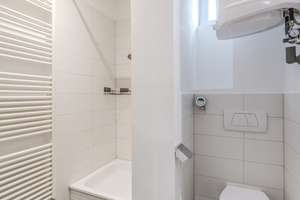 Heusteigviertel: 2-Zimmer-Wohnung im Hochparterre – Die vollständige Adresse der Immobilie erhältst du vom Anbieter., 70182 Dobel, Stuttgart – Vorschaubild 5